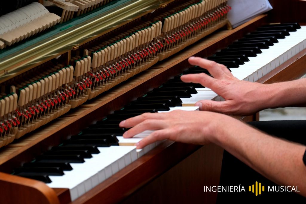 piano composición ingenieria producción musical